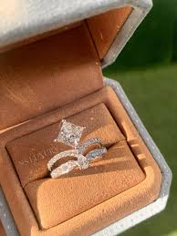 Diamond exciting splendor in addition to eternal magnificence